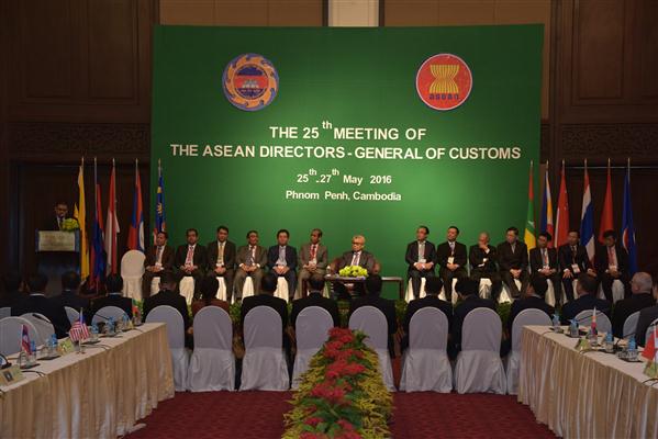 ບັນດາປະເທດອາຊຽນເພີ່ມທະວີການຮ່ວມມືໃນຂົງເຂດພາສີ